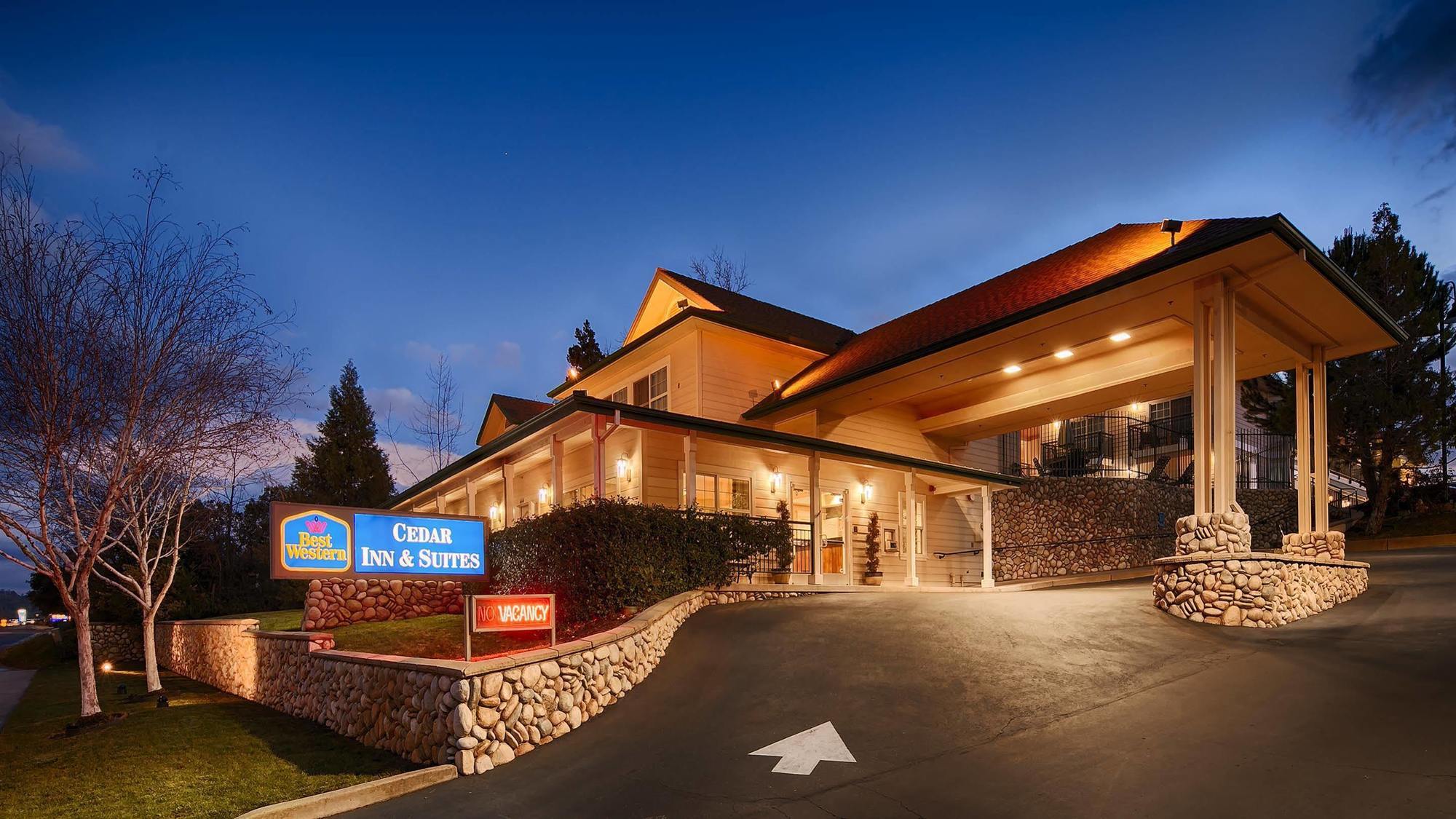 Best Western Cedar Inn & Suites Angels Camp Kültér fotó